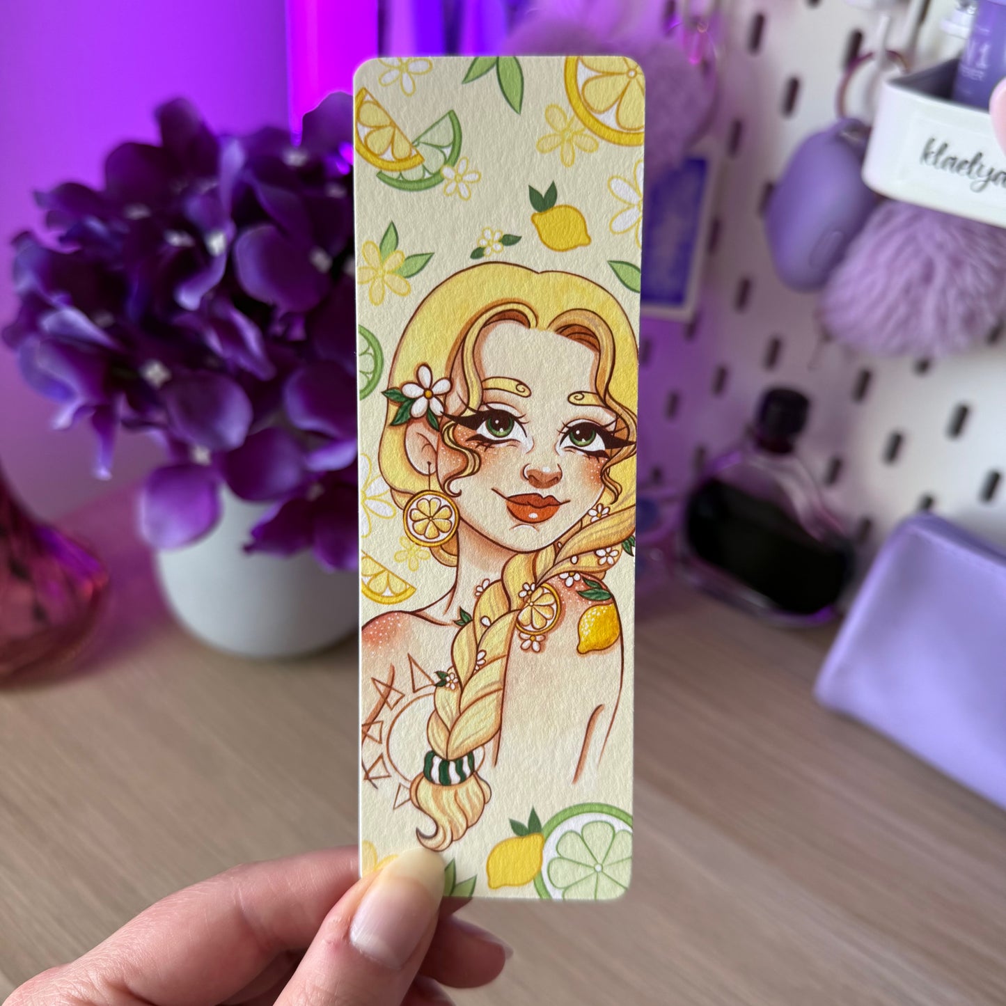 Pack Collection Miss Citron (Art print, Marque-page & Stickers)